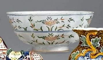 English delftware polychrome earthenware