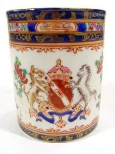 Armorial porcelain enameled tankard